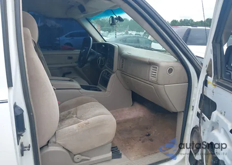 2003 Chevrolet Silverado 2500Hd Ls из США, поврежденный, VIN 1GCHK29U73E114289